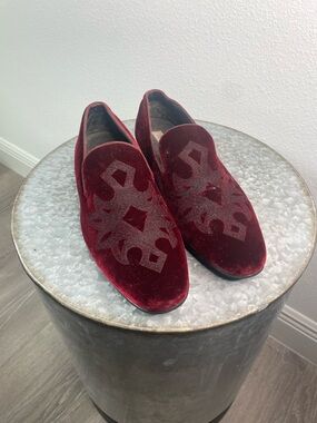 Steve Madden Burgundy Velvet Embossed Slip-On Loafers